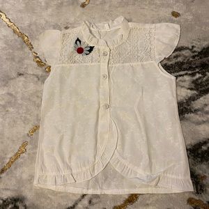 NWOT SHORT SLEEVE BLOUSE 5-6 YEAR OLD GIRL